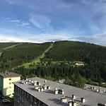 Le Mont *